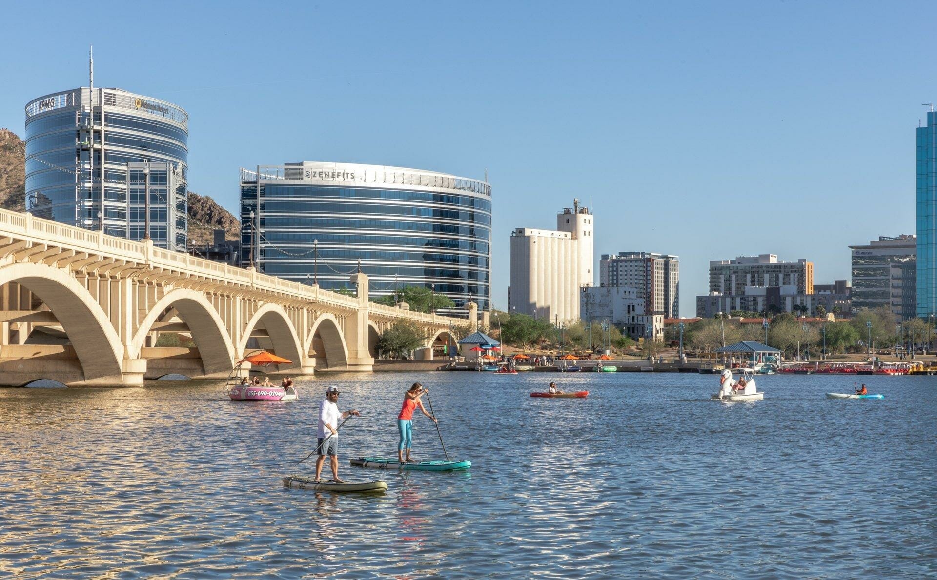 Read more about the article Tempe Town Lake: Perfect for a Day on the Water