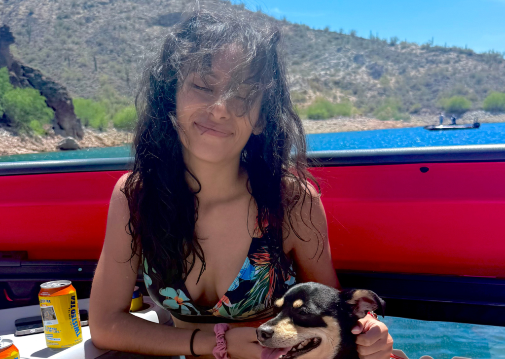 Lake Pleasant, summer boating Arizona, best boating lake near Phoenix, Scottsdale boat rental, Arizona lake day, party boat rental