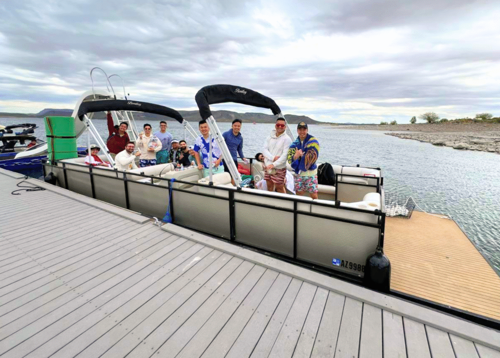 20 ft Pontoon Boat