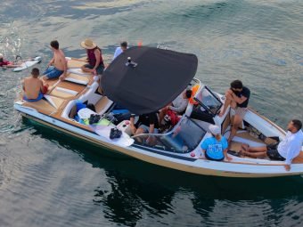 party boat rental