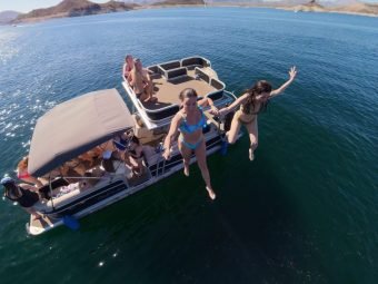 party boat rental