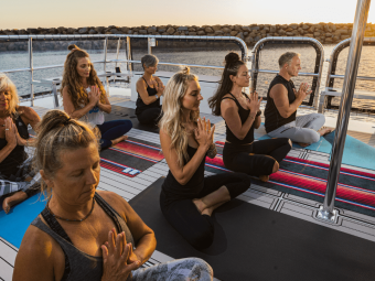 yoga on lake pleasant boat rentals